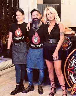 Florencia Peña feet photo thumbnail