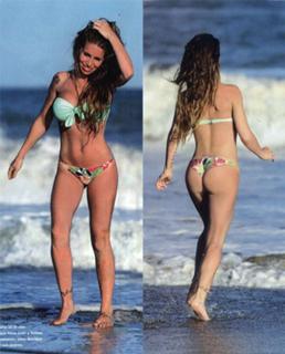 Florencia Peña feet photo thumbnail