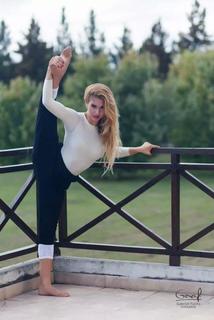 Florencia Vigna feet photo 9