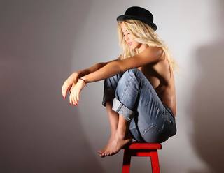 Florencia Vigna feet photo 19