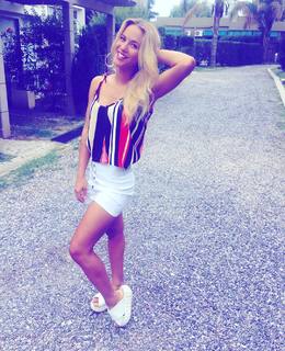 Florencia Vigna feet photo 17