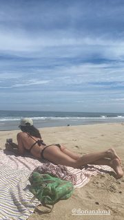 Floriana Lima feet photo 10