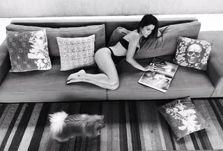 Flávia Alessandra feet photo thumbnail