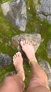 Flávia Alessandra feet photo thumbnail