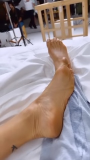 Flávia Alessandra feet photo thumbnail
