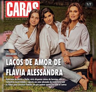 Flávia Alessandra feet photo thumbnail