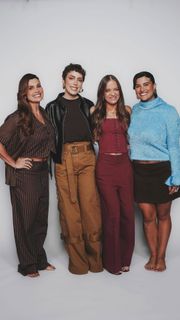 Flávia Alessandra feet photo thumbnail