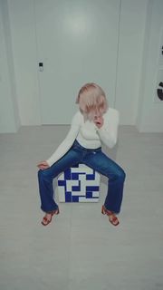 Flávia Alessandra feet photo thumbnail