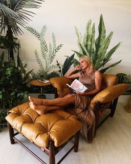 Flávia Alessandra feet photo thumbnail