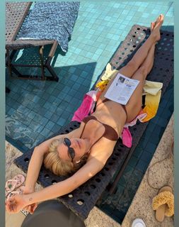 Flávia Alessandra feet photo thumbnail