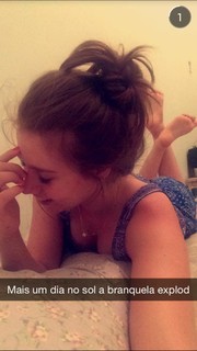 Flávia Charallo feet photo 19