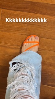 Flávia Charallo feet photo 16