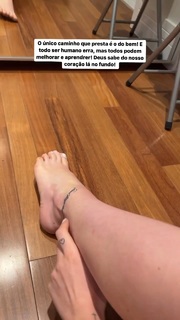 Flávia Charallo feet photo 9