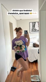 Flávia Charallo feet photo 8