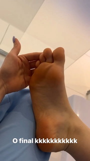 Flávia Charallo feet photo 3