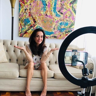 Flávia Monteiro feet photo 1