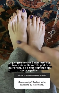Flávia Monteiro feet photo 3