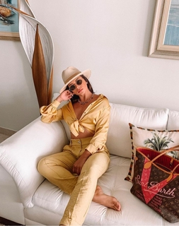 Flávia Pavanelli feet photo 18