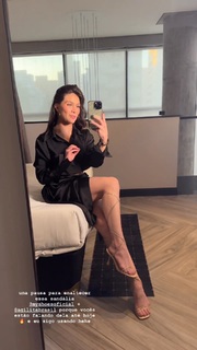 Flávia Pavanelli feet photo 19