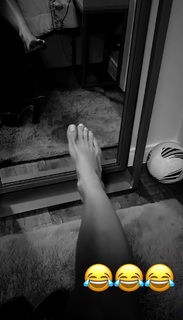 Flávia Viana feet photo 10