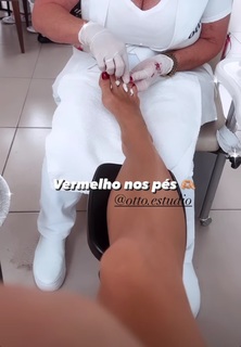 Flávia Viana feet photo 6