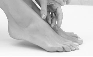 Flávia Viana feet photo 13