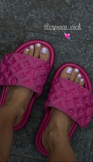 Flávia Viana feet photo 13