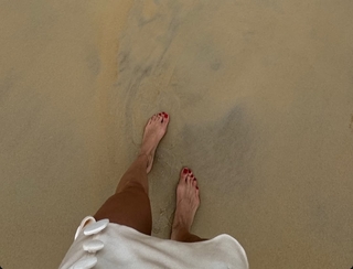 Flávia Viana feet photo 4