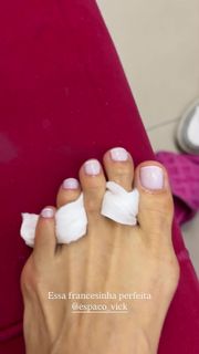 Flávia Viana feet photo 5