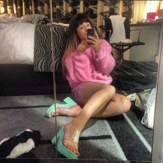 Foxes feet photo 9