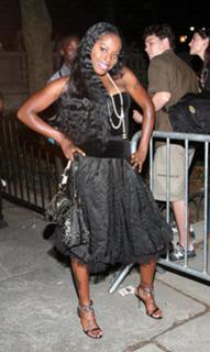 Foxy Brown feet photo 15