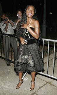Foxy Brown feet photo 4
