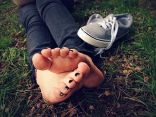 Foxy Feet feet photo 5