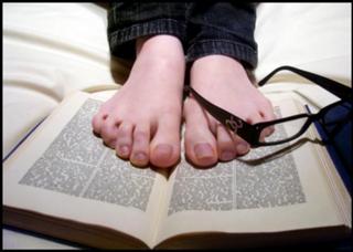 Foxy Feet feet photo 8