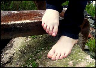 Foxy Feet feet photo 5
