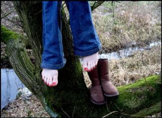 Foxy Feet feet photo 9