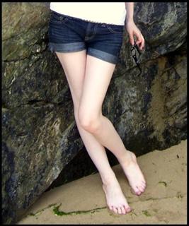 Foxy Feet feet photo 7