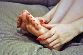 Foxy Feet feet photo 4