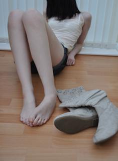 Foxy Feet feet photo 13