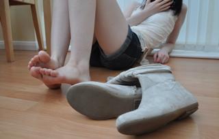 Foxy Feet feet photo 12