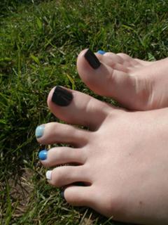 Foxy Feet feet photo 5