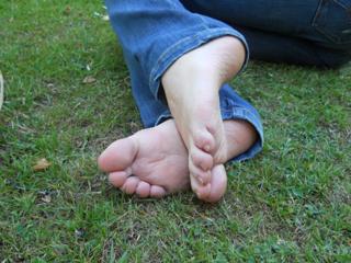 Foxy Feet feet photo 10