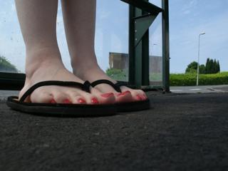 Foxy Feet feet photo 4