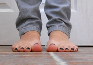 Foxy Feet feet photo 15