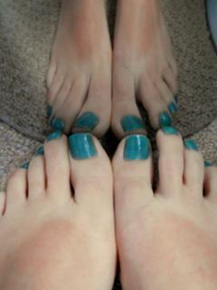 Foxy Feet feet photo 2