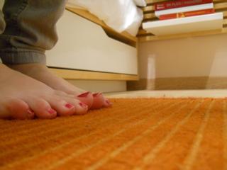 Foxy Feet feet photo 14