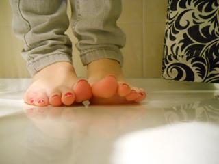 Foxy Feet feet photo 13