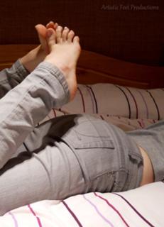 Foxy Feet feet photo 2