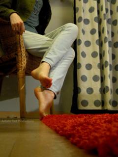 Foxy Feet feet photo 9