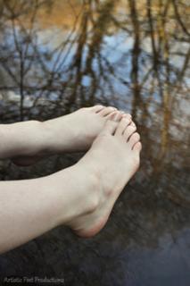 Foxy Feet feet photo 5